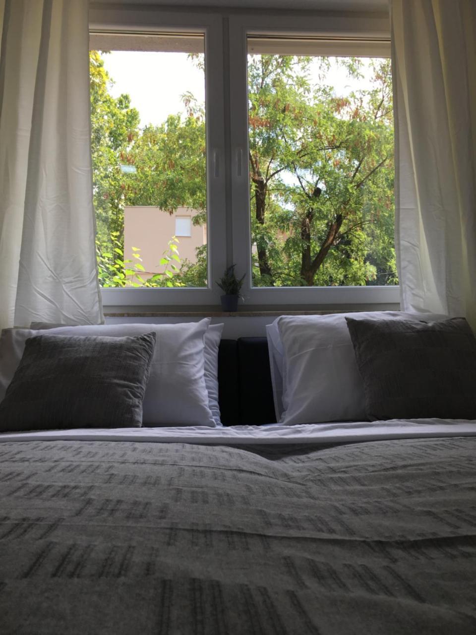 Apartments Valentina - Free Parking Mostar Exterior photo